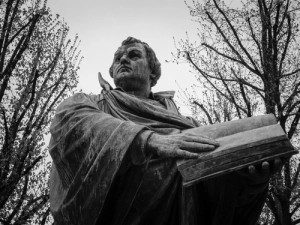 La justicia de Dios de nuestro lado